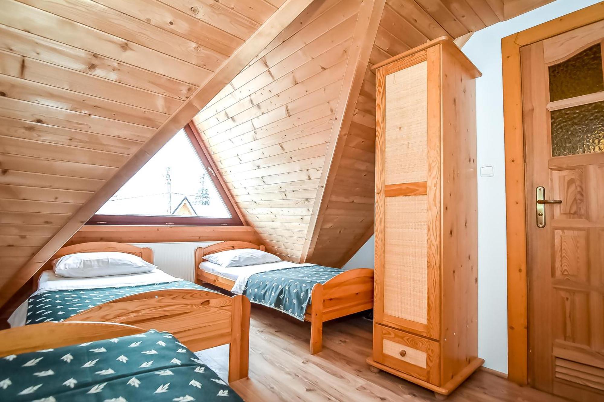 Willa Pod Orlem Jacuzzi Sauna กอสเชียลิสกอ ภายนอก รูปภาพ